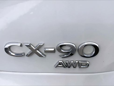 Used 2024 MAZDA CX-90 Plug-In Hybrid w/ Premium Pkg image 10