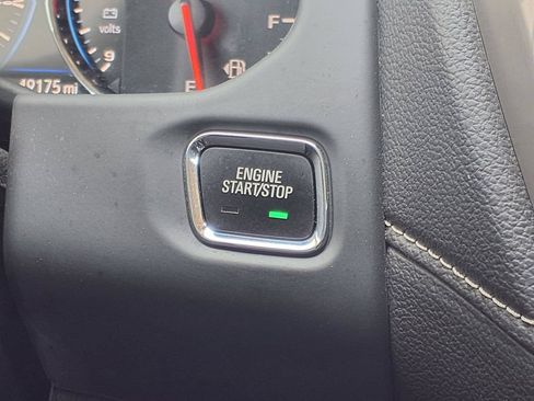 Used 2023 GMC Acadia Denali w/ Denali Technology Package FWD image 15