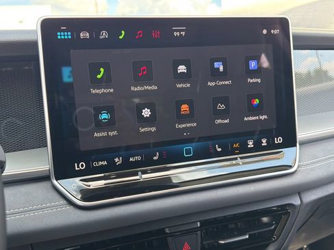 New 2026 Volkswagen Tiguan SE AWD/4WD image 21