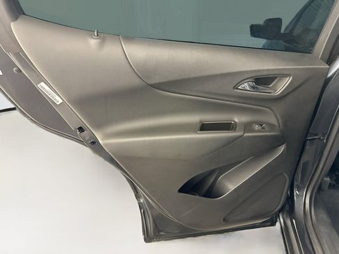 Used 2023 Chevrolet Equinox LT image 27