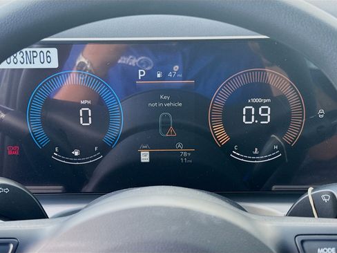 New 2026 Hyundai Tucson SEL FWD image 9