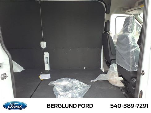 New 2026 Ford Transit 250 148 High Roof RWD image 7