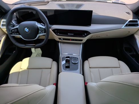 Used 2026 BMW 330i Sedan w/ Premium Package RWD image 33