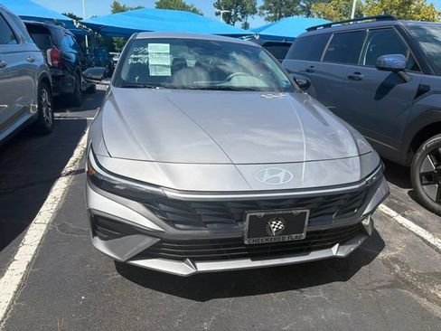Used 2026 Hyundai Elantra Sport FWD image 2