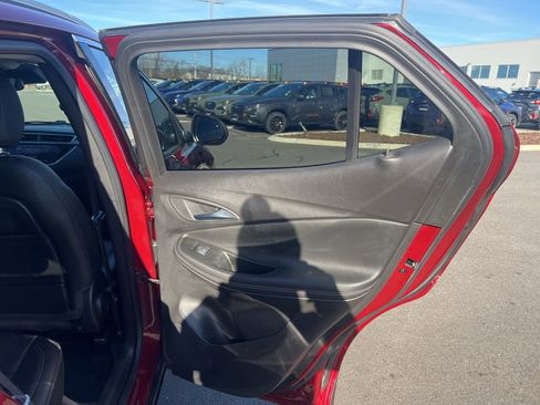 Used 2023 Buick Encore GX Essence w/ Experience Buick Package image 40