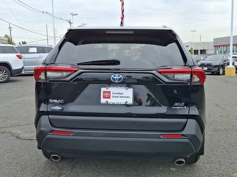 Certified 2024 Toyota RAV4 XLE image 6