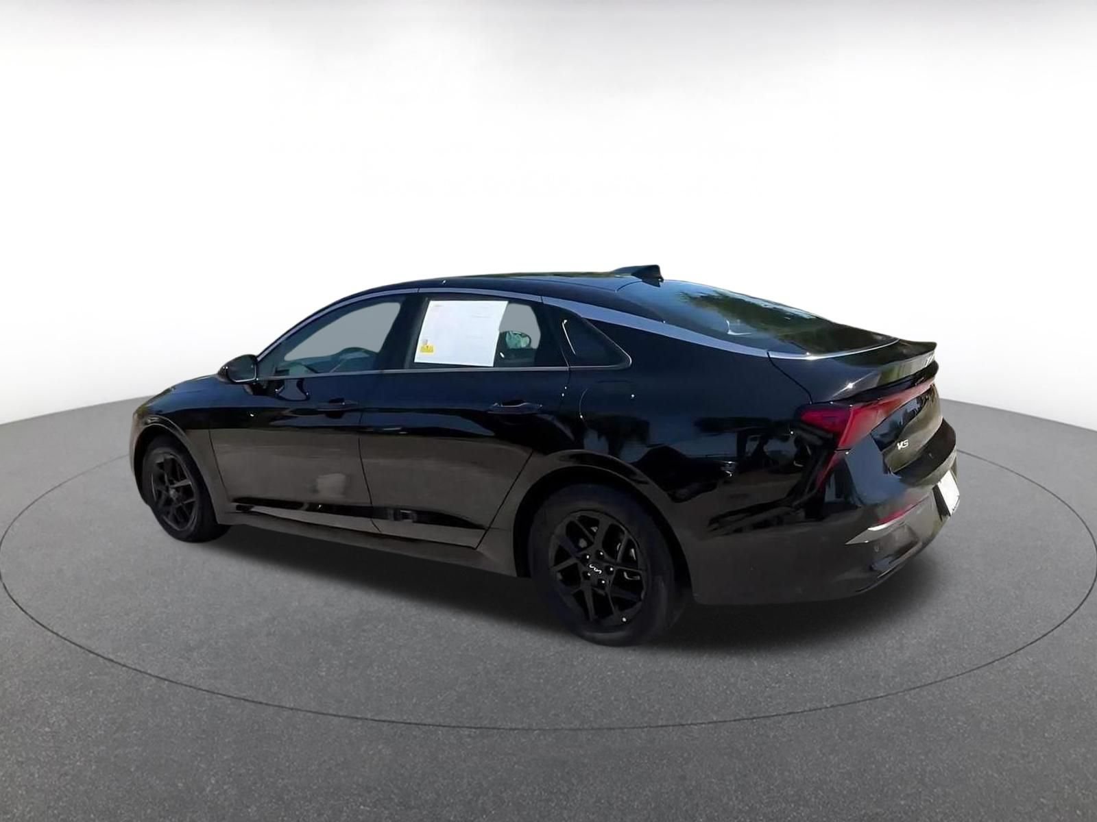 Used 2025 Kia K5 LXS FWD image 9