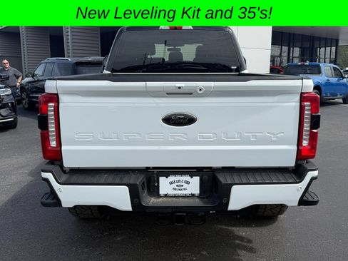 Used 2025 Ford F250 Lariat w/ Black Appearance Package AWD/4WD image 5