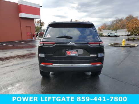 New 2025 Jeep Grand Cherokee Laredo RWD image 5