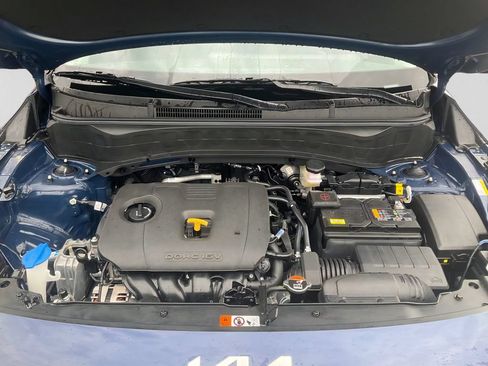 Certified 2025 Kia Seltos EX w/ EX Sunroof Package AWD/4WD image 9