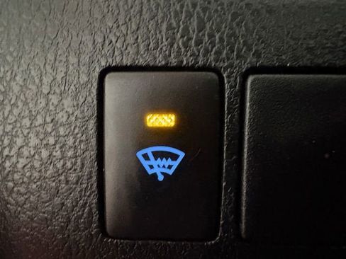 Used 2018 Toyota Highlander XLE image 15