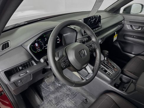 Used 2025 Honda CR-V Sport image 8