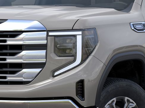 New 2026 GMC Sierra 1500 SLE w/ Preferred Package AWD/4WD image 10