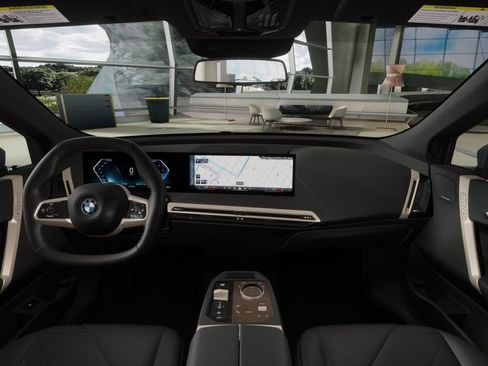 New 2026 BMW iX xDrive60 image 10