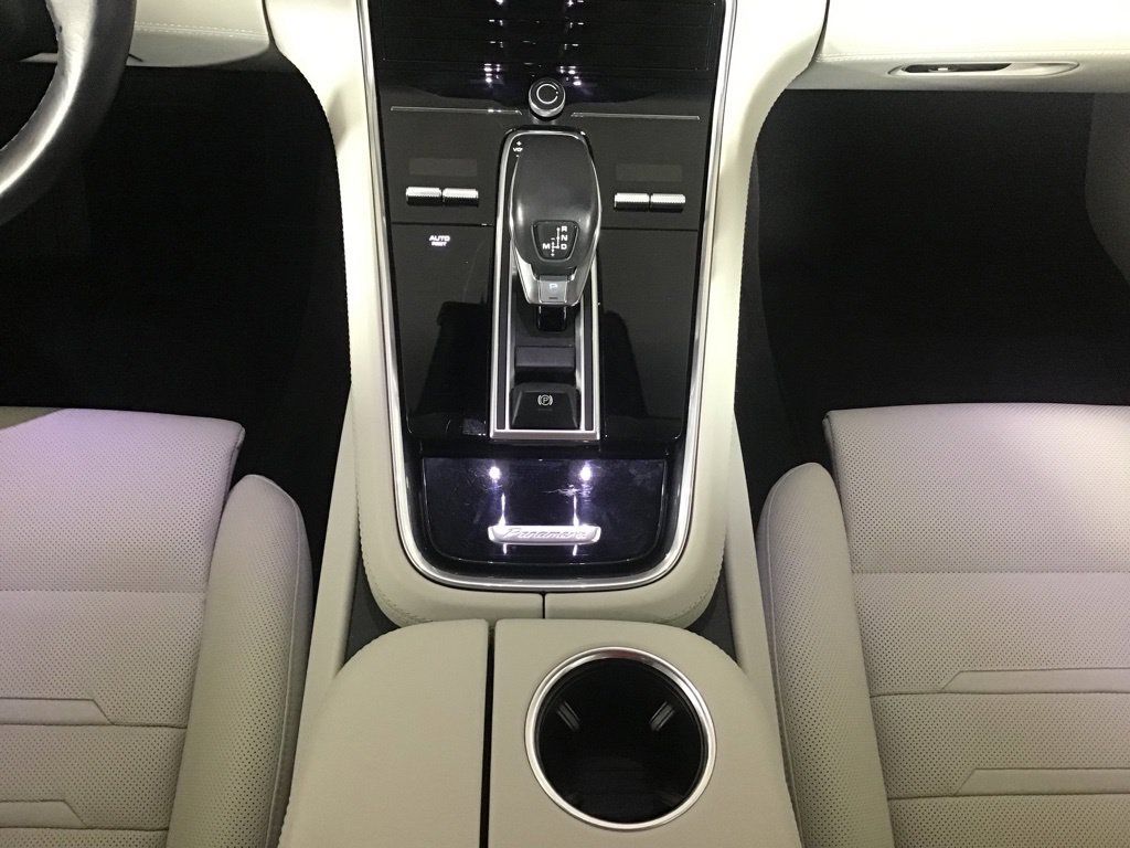 Certified 2023 Porsche Panamera image 24