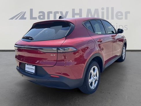 New 2025 Dodge Hornet GT w/ Cold Weather Group image 8