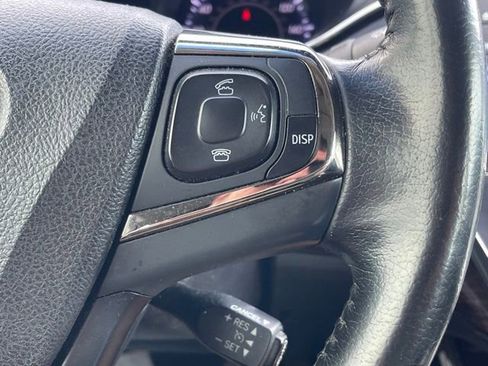 Used 2015 Toyota Avalon XLE Touring image 6