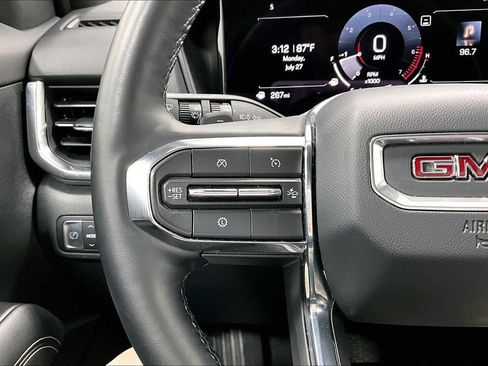 Used 2025 GMC Terrain Elevation FWD image 23