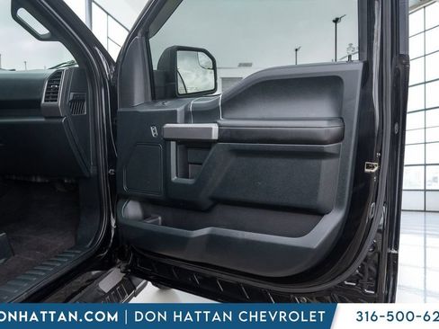 Used 2019 Ford F150 XLT w/ Equipment Group 302A Luxury AWD/4WD image 22