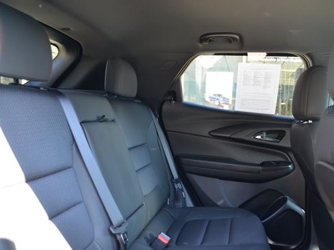 Used 2022 Chevrolet TrailBlazer RS image 24