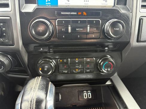 Used 2016 Ford F150 XLT w/ Equipment Group 302A Luxury AWD/4WD image 18