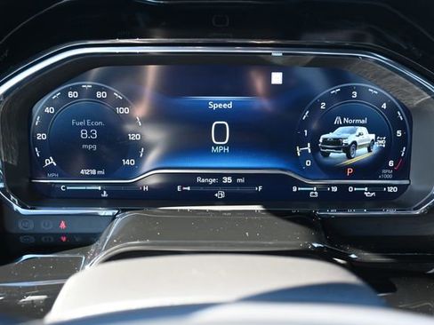 Used 2023 Chevrolet Silverado 1500 ZR2 w/ Technology Package image 15