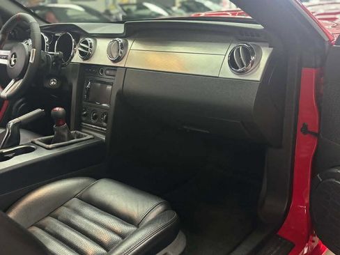 Used 2007 Ford Mustang GT Premium image 12