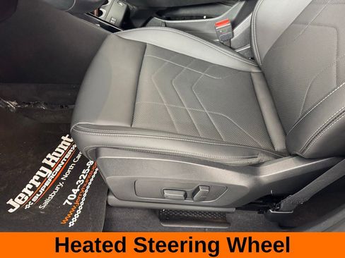 Used 2025 BMW X1 xDrive28i image 13