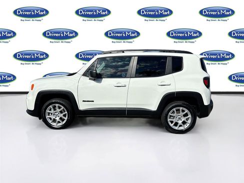 Used 2022 Jeep Renegade Latitude w/ Sun/Sound Group image 4