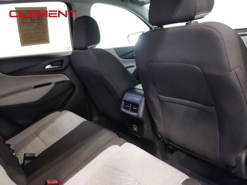 Used 2022 Chevrolet Equinox LT image 42