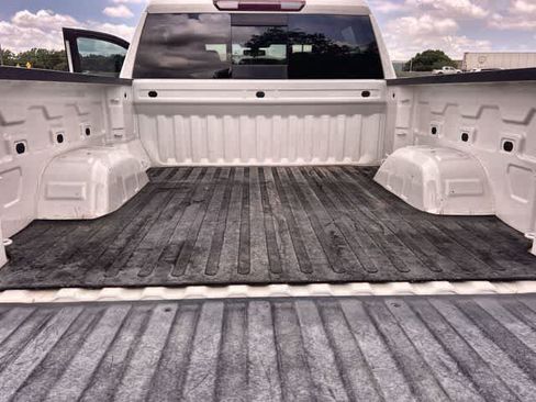 Used 2019 Chevrolet Silverado 1500 LT Trail Boss AWD/4WD image 20