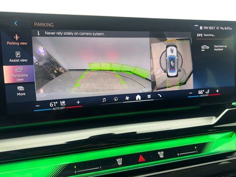 Used 2024 BMW i5 eDrive40i image 65