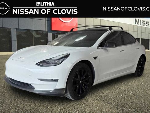 Used 2020 Tesla Model 3 Long Range image 1