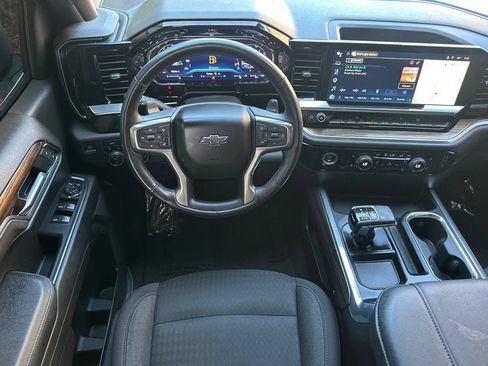 Used 2023 Chevrolet Silverado 1500 RST w/ Rally Edition AWD/4WD image 13