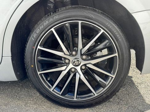 Used 2024 Toyota Camry SE FWD image 32