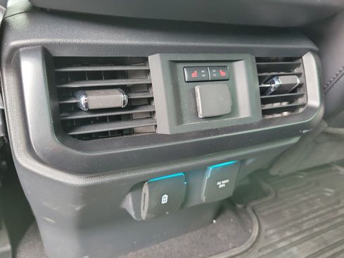 Used 2026 Ford F150 Raptor AWD/4WD image 13