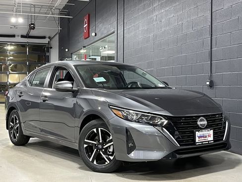 New 2025 Nissan Sentra SV image 2