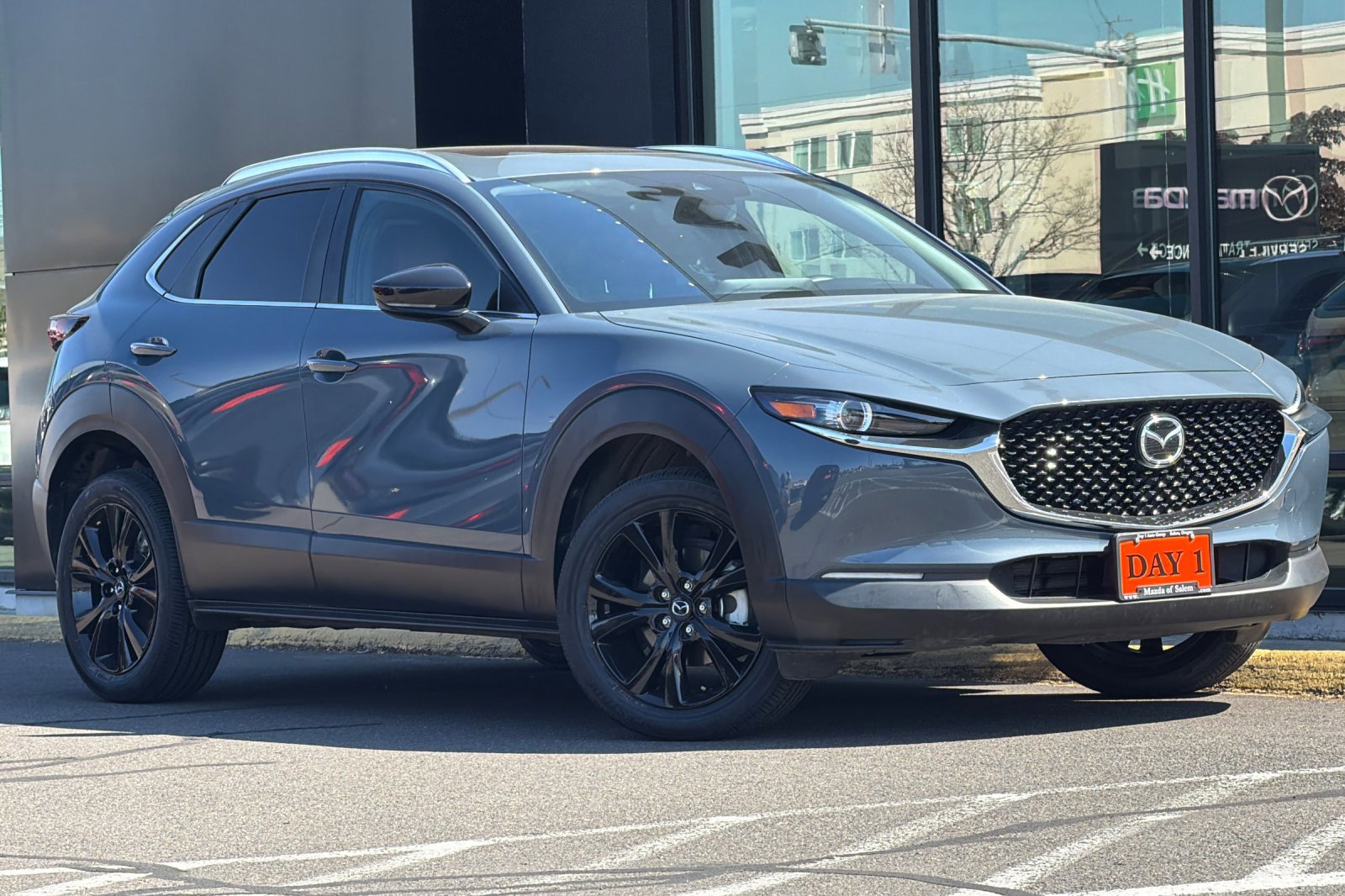 Used 2023 MAZDA CX-30 AWD 2.5 S w/ Preferred Package image 2