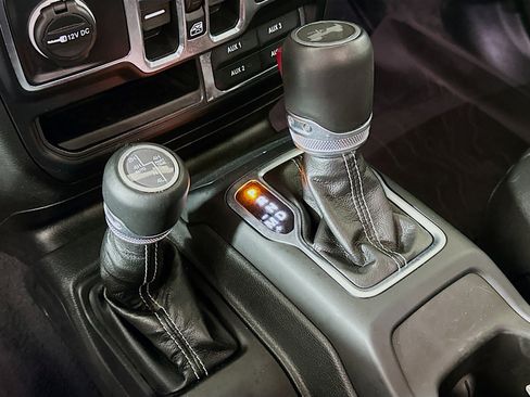 Used 2023 Jeep Wrangler Sahara w/ Cold Weather Group image 24