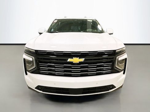 New 2026 Chevrolet Suburban High Country image 4