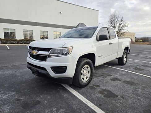 Used 2015 Chevrolet Colorado W/T image 10
