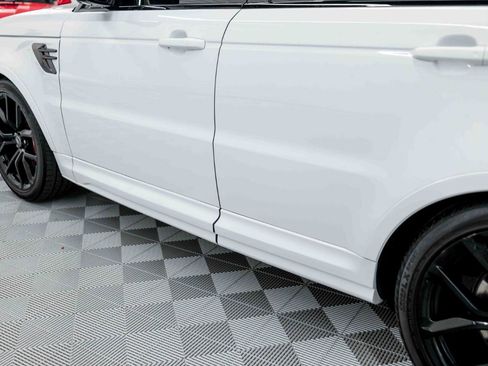 Used 2022 Land Rover Range Rover Sport SVR AWD/4WD image 31