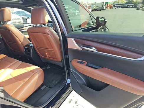 Used 2021 Cadillac XT5 Sportv image 16