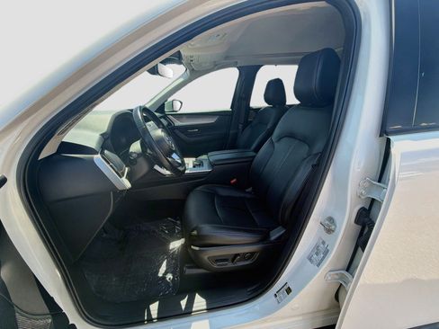 Used 2024 MAZDA CX-90 Plug-In Hybrid w/ Premium Pkg AWD/4WD image 13