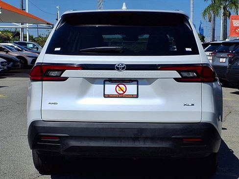 Certified 2025 Toyota Grand Highlander AWD image 5