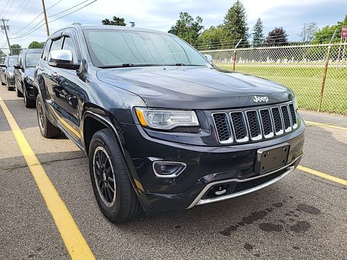 Used 2014 Jeep Grand Cherokee Overland AWD/4WD image 5