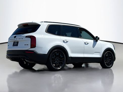 Used 2021 Kia Telluride EX w/ EX Premium Package AWD/4WD image 2
