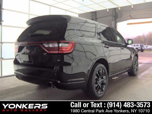 Used 2022 Dodge Durango R/T image 4