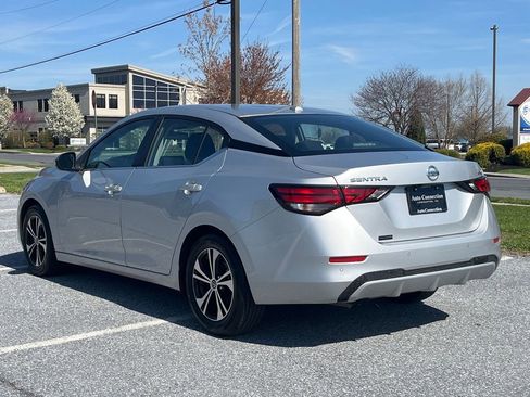 Used 2022 Nissan Sentra SV image 5
