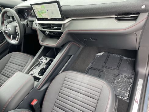New 2026 Ford Explorer ST-Line w/ Premium Package RWD image 14